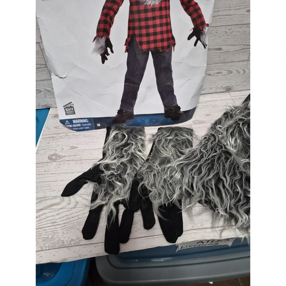 suit yourself costume co. hungry howler